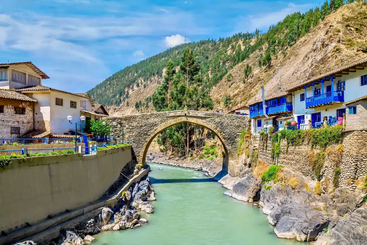 Carlos Tercero Bridge, Paucartambo, Cusco