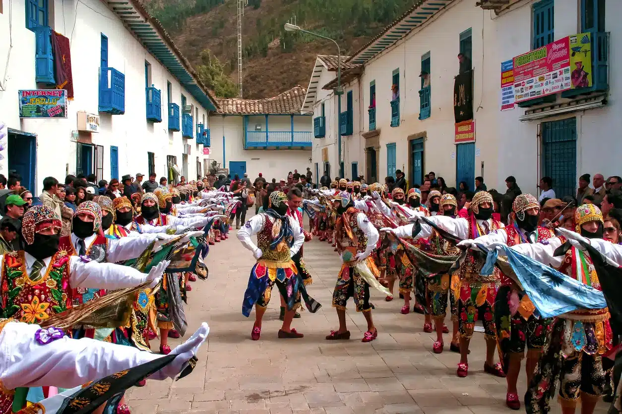 Virgen del Carmen: Danza de Paucartambo